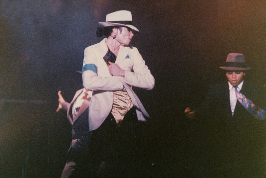 Michael Jackson performing in his white fedora, 1992