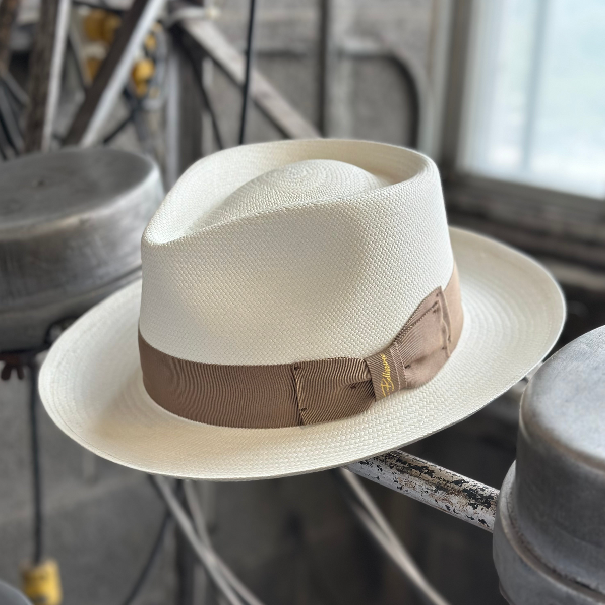 Hatpac Bellissimo Fox Elite Panama Hat - Champagne – Fedoras.com